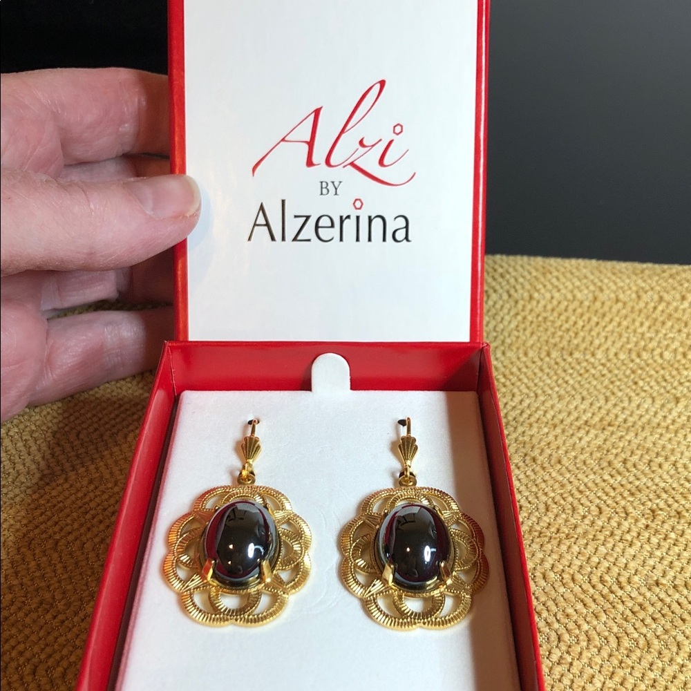 Alzi by Alzerina earrings new in box